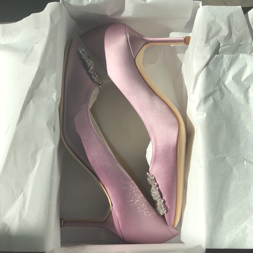 Brand New Manolo